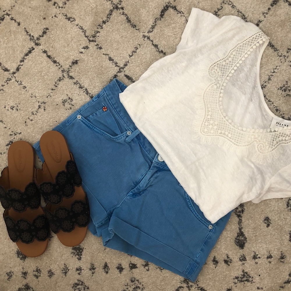 Hudson Bright Blue Jean Shorts Size 28